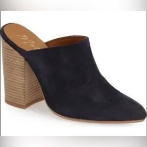 Matisse “ANNIE” Dark Blue Suede Block Heel Mules